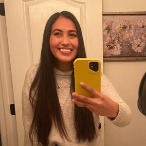 Meet your Posher, Fernanda